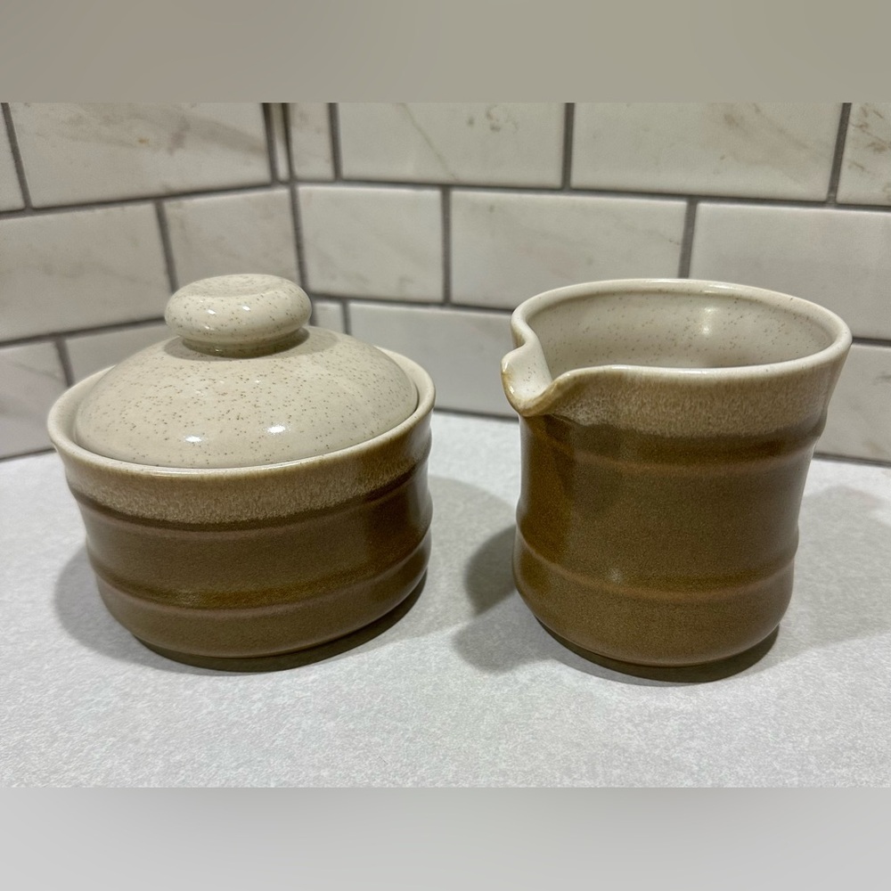 Mikasa Country Manor Creamer And Sugar Bowl Set J1000 Japan
Brown Ombre